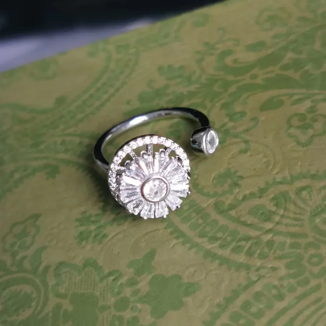 Rotating Sunflower Ring - Helps with Anxiety