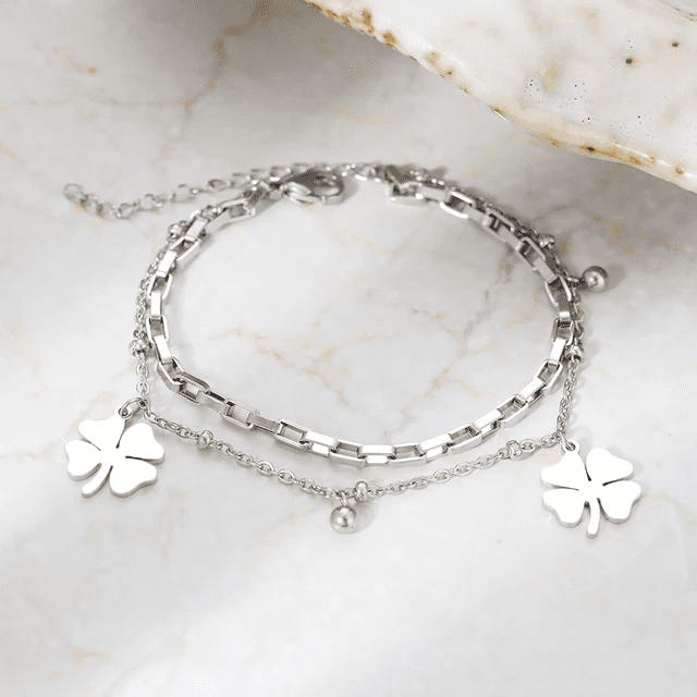 Four-Leaf Clover Bracelet - TikTok Favorite